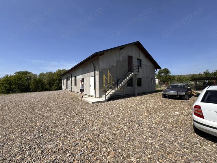 Inchiriez/vand hala in apropierea Sucevei la doar 10 km - 9