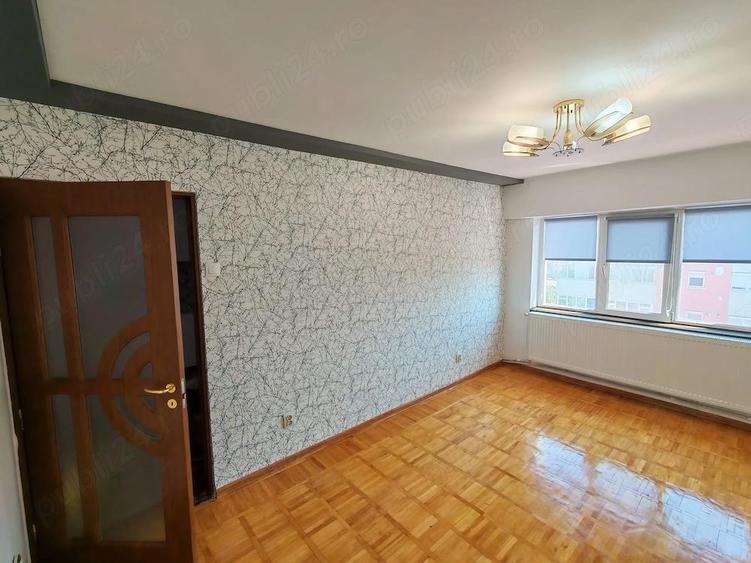 Apartament de vanzare - 6