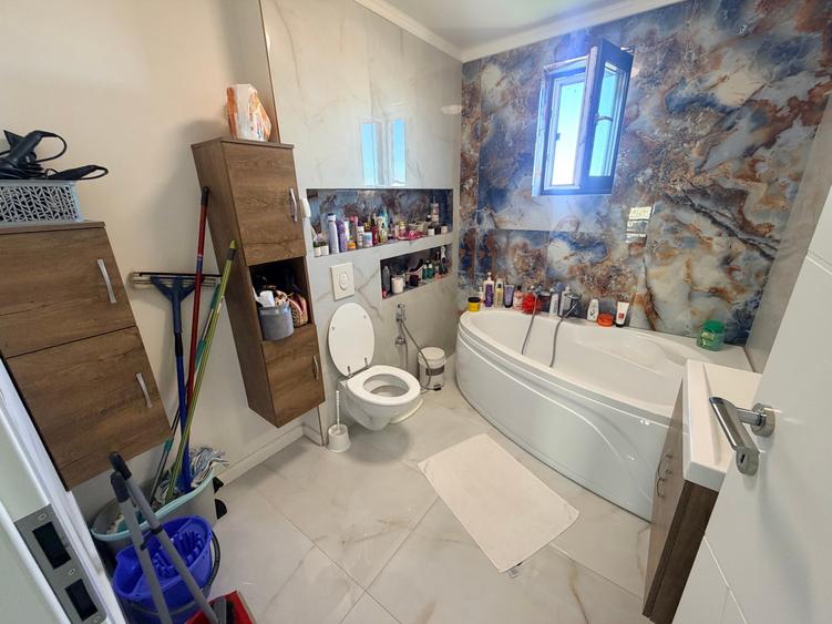 Casa moderna cu piscina P+1. 5 cam. Teren 603 mp - 10