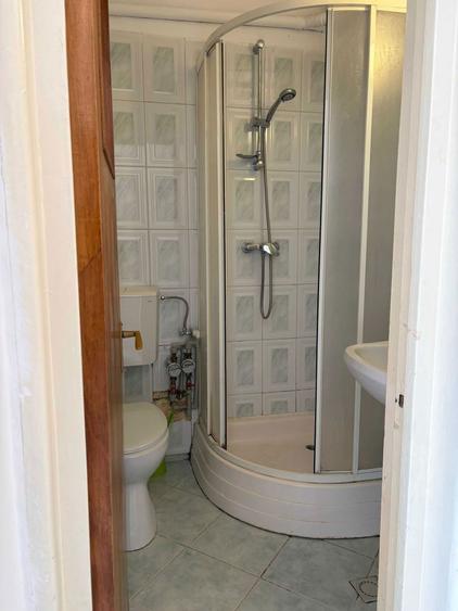 Garsoniera luminoasa si calduroasa, cartier Tei, sector 2 - 5