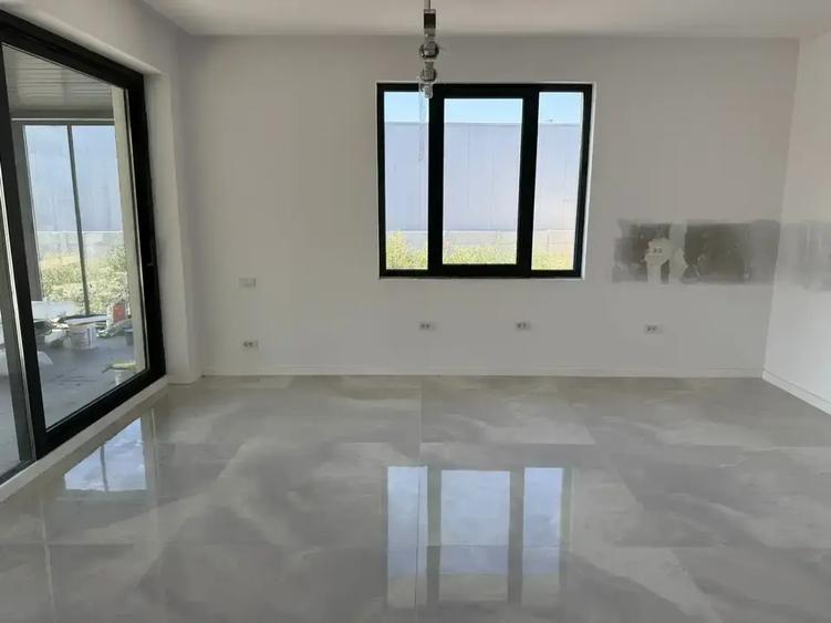 Vila  deosebita 5 dormitoare 2025 langa Autoklass Dobroiesti! - 12