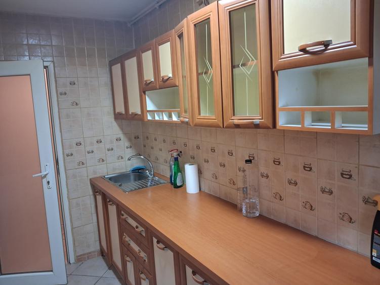 Vanzare Garsoniera Bloc Mixt Berceni Aparatorii Patriei - 10