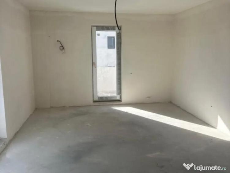 Apartament 2 camere de vanzare, Tomis Plus-Constanta - 3