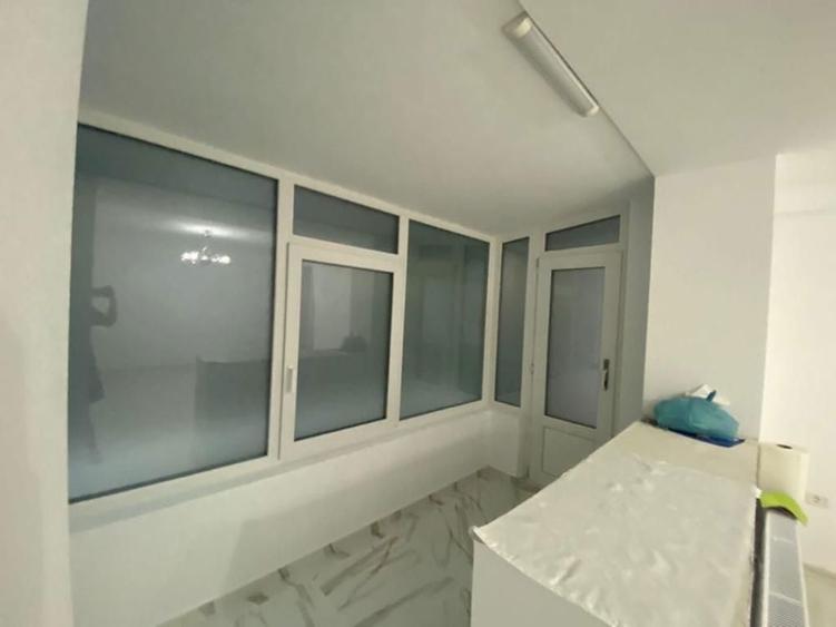 Vand apartament 2 camere parter zona gara - 1