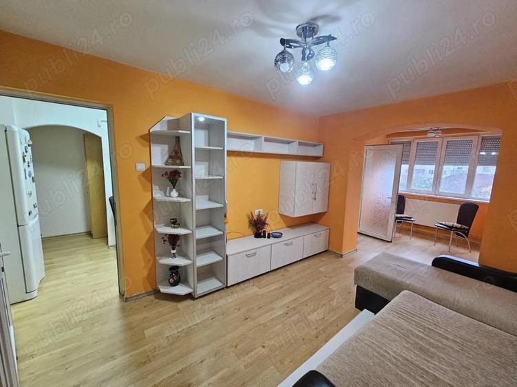 Apartament cu 3 camere de vanzare inchiriere in Curtea de Arge?. - 11