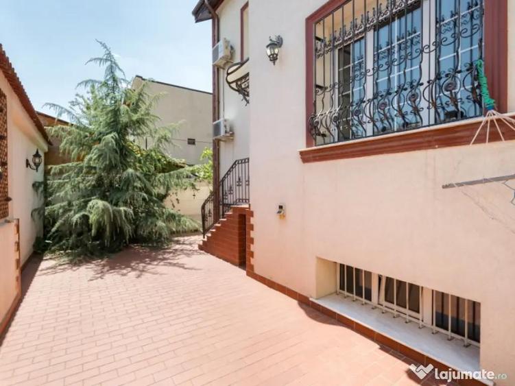 Vila 1 Mai- Chibrit-pentru doua familii - 8