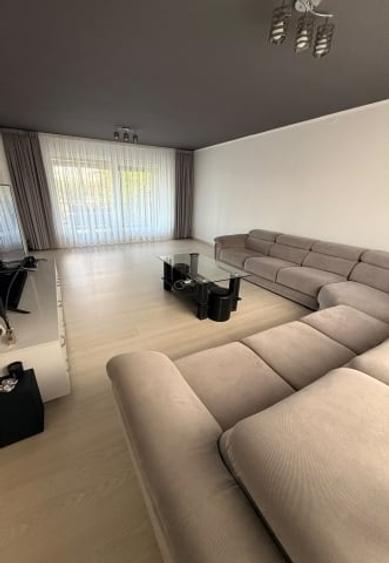 Casă cu 3 camere cu Teren 547 Mp în Central