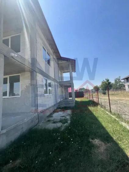 VILA DE VANZARE CORBII MARI - 2