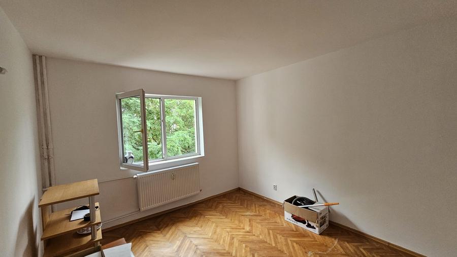 NORD-Cameliei-2cam-cubulet, cf1, dec,3/4, T, sg, izolat - 56000 euro - 10