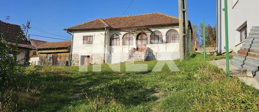 De vanzare - Casa in Curtea de Arges, cartier Șipot