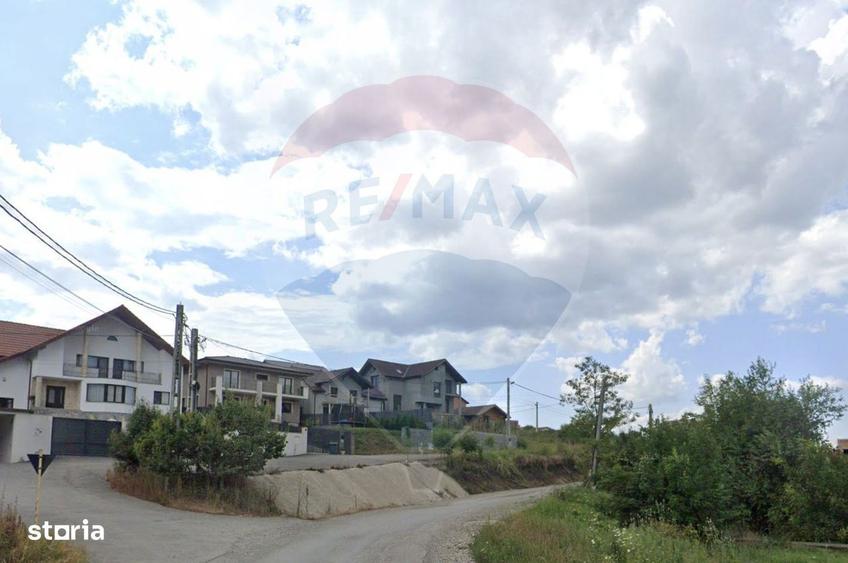 Casa S+P+M la rosu in Campenesti - 1