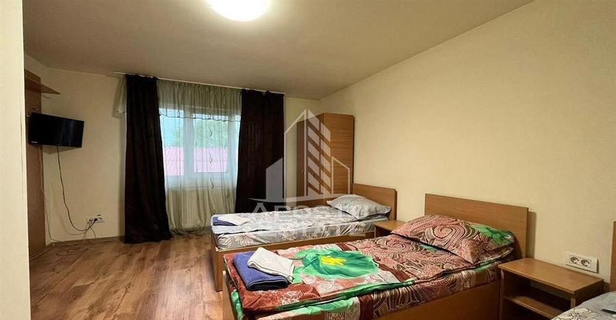 Cazare pentru muncitori, 16 camere 9 bai in Calea Sagului - 2