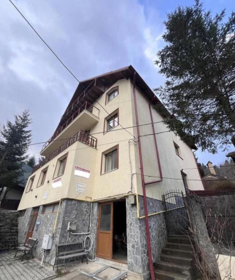 Pensiune de Vanzare in Sinaia - Casa Timis - 1