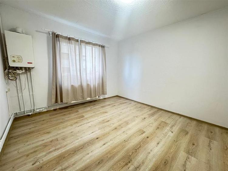 Garsonieră semidecomandată în Broscărie