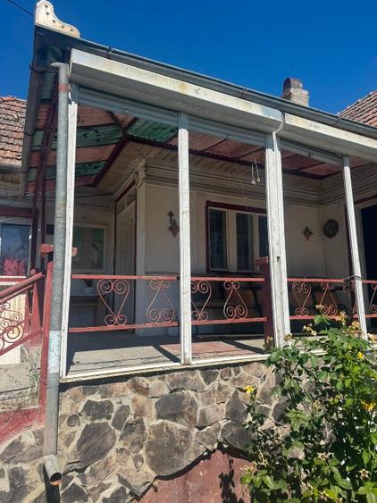 Casă individuală cu 4 camere cu Teren 1900 Mp în Gâmbuț