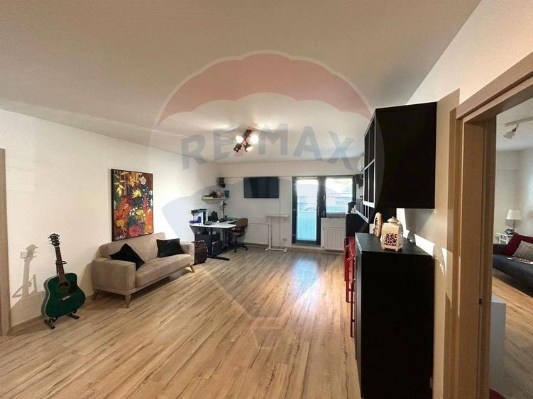 Apartament spatios 2 camere Eminescu-Locuință, cabinet, sau birou - 4