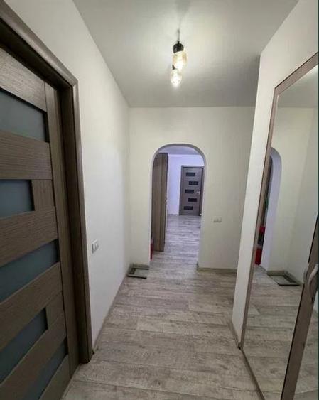Apartament 3 Camere,Colentina,bl.reabilitat,et.2/10,Amenajat,Liber - 2