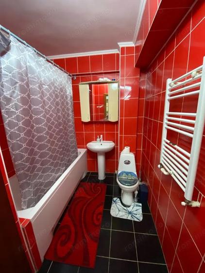 garsoniera in zona 1 Mai - 2