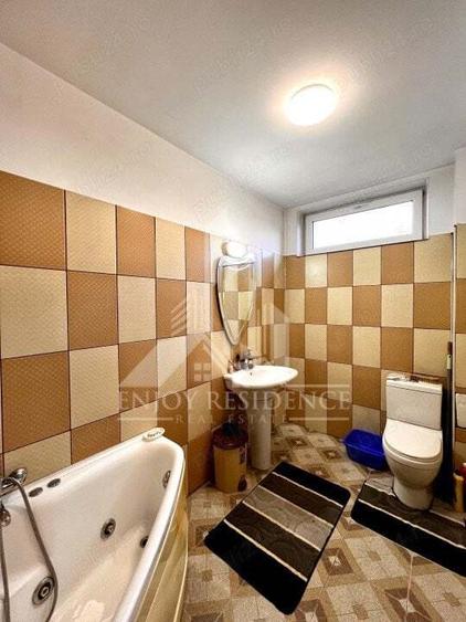 Casa de vanzare ,SUNT PROPIETARUL 7 camere intr o zona foarte linistita - 9