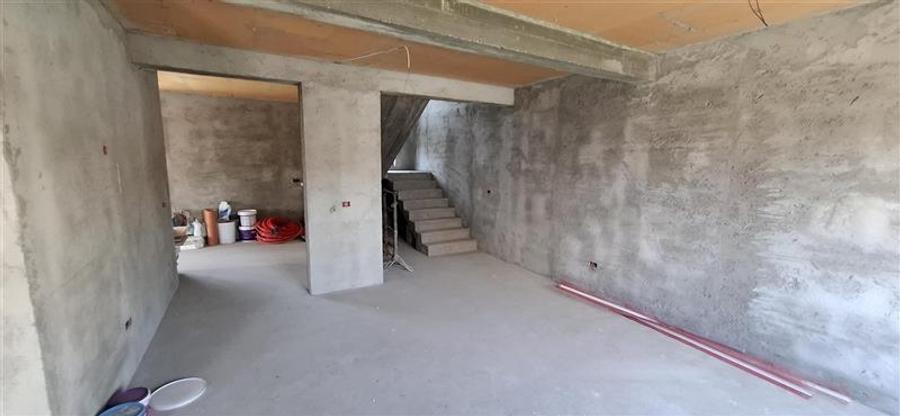 Vila 4 camere Valea Adanca intersectia 5 drumuri - 14