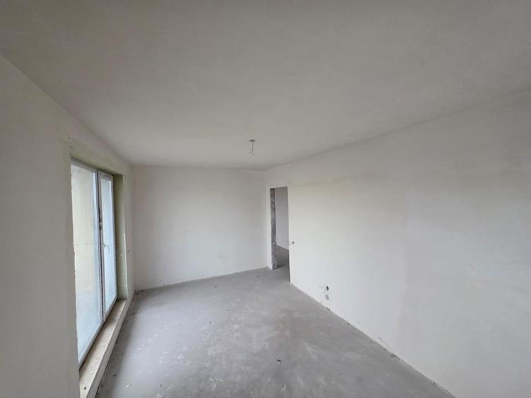 Apartament 3 camere, etaj intermediar, zona FSEGA - 4