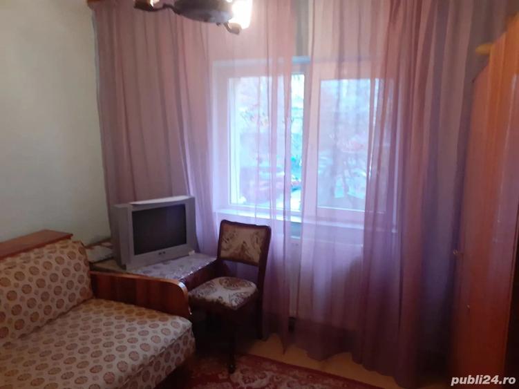 proprietar inchiriez apartament cu trei camere semidecomandat - 4