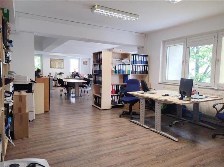 Spatii birouri de inchiriat in zona Mosilor - 100 mp - 4