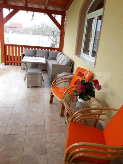 Casa cu 5 camere, 386 mp, Sangeorgiu de Mures, zona Apollo Spa - 7