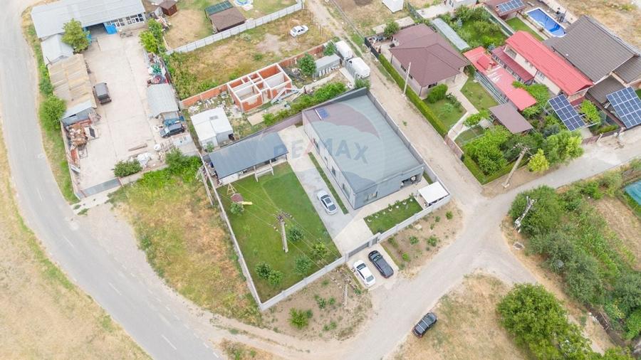 Casă de vânzare 300mp, Șendreni I Galati– liniște și rafinament - 21