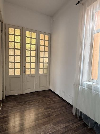 Apartament 3 camere  in vila zona centrala - 7