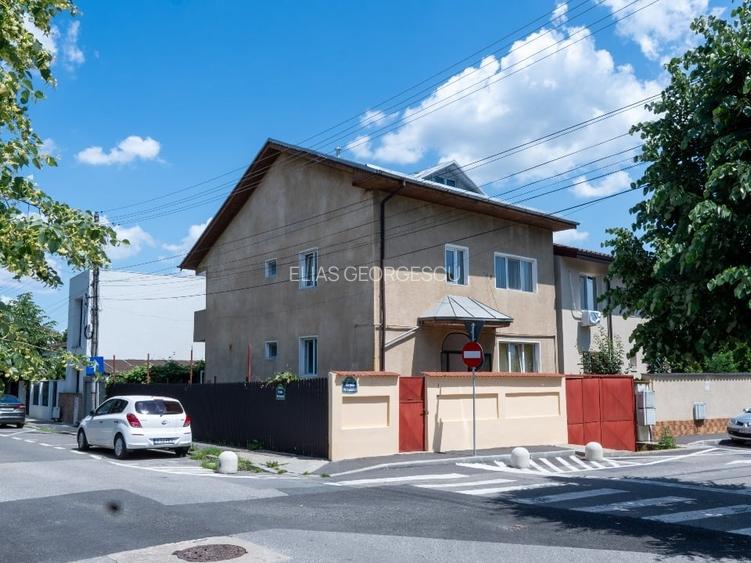 Casă spațioasă S+P+1E – 5 camere – 278 mp – Sector 4 Casă spațioasă S+P+1E – 5 camere – 278 mp – Sector 4