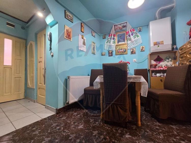 Apartament cu 2 camere de vânzare în zona Parcul Feroviarilor - 8