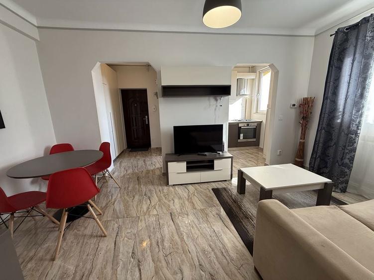 Inchiriez apartament cu o camera centru - 3