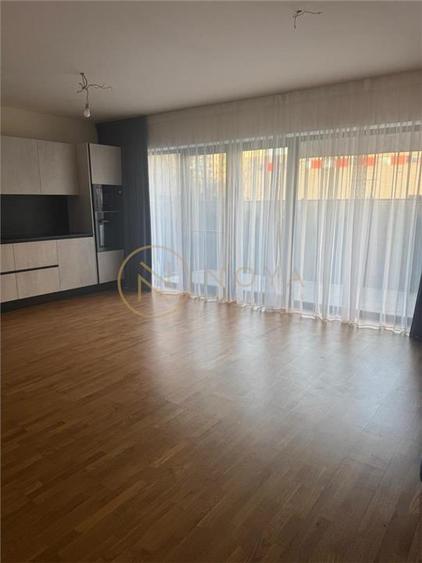 Apartament de 4 camere de vanzare in Baneasa Herastrau - 3