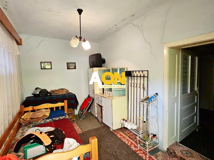 Casă individuală cu 3 camere cu Canalizare în Bucerdea Grânoasă
