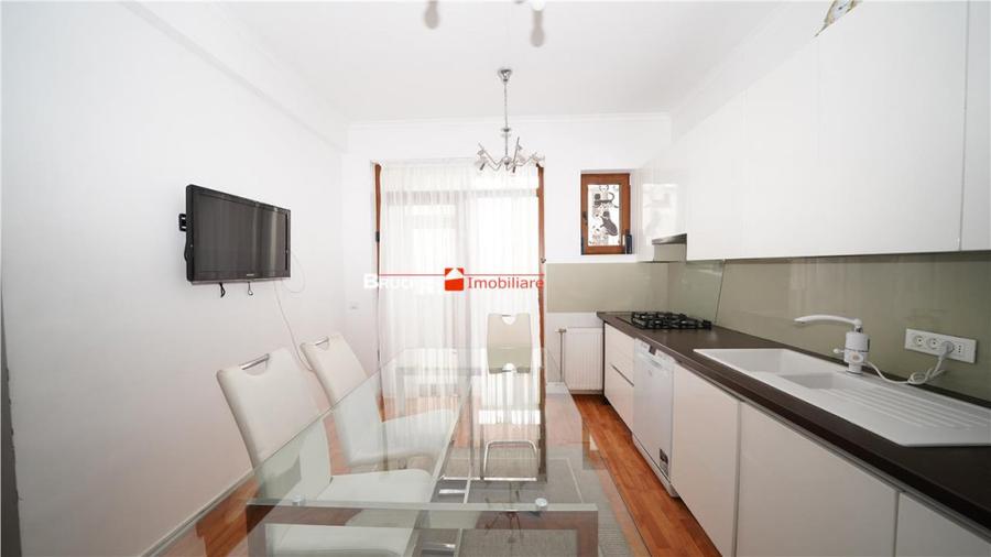 SUPER OCAZIE! Casa tip insiruit | P 1 | Sanmartin - 16