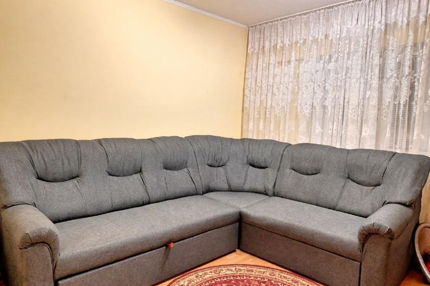 Inchiriez apartament 3 camere - 1