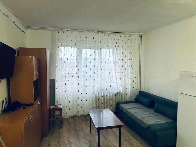 Inchiriez camera camin - 2