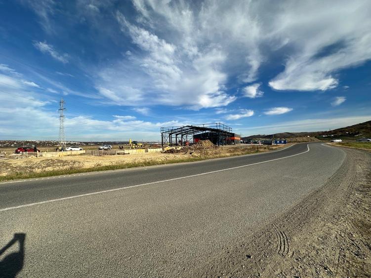 Spatiu 369mp, Rond Uricani, aproape de Metro - 19