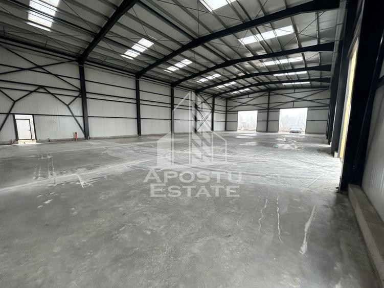 Hala cu Showroom, Strada Aeroport, aproape de VGP. - 2
