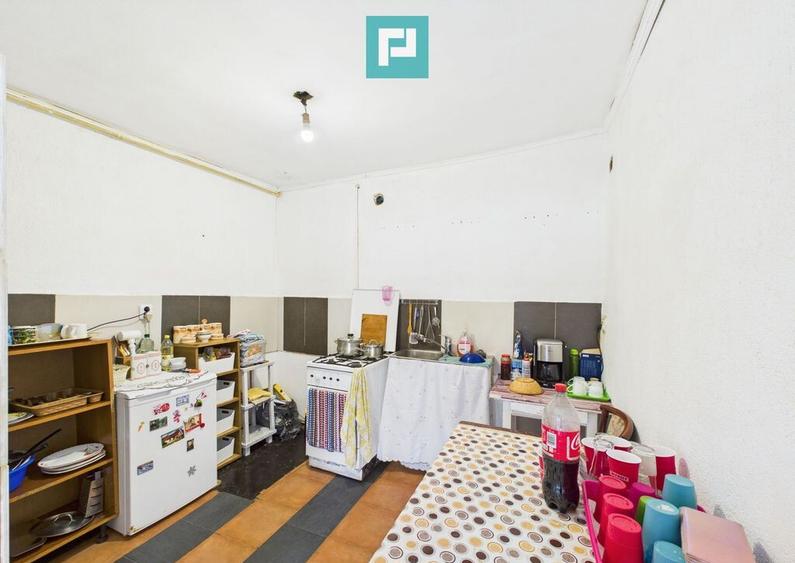 Casa cu 7 camere, teren generos in Vladimirescu - 8