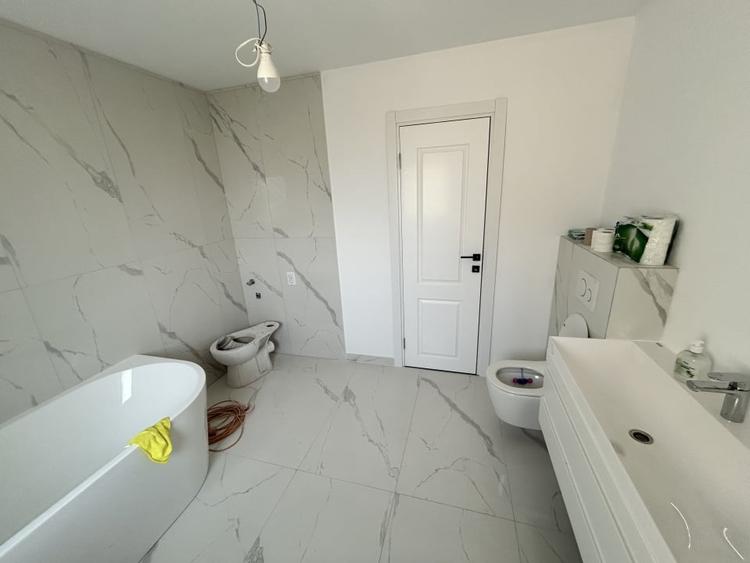 PENTHOUSE 4 camere 160mp, Terasa+balcoane 143mp View panoramic Zona Panemar - 7