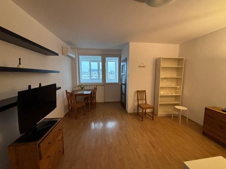 Garsonieră spațioasă la piața Iancului - 2