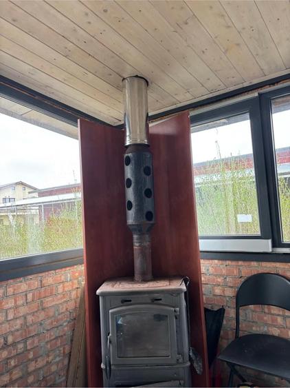 Vand casa din lemn cu teren generos Pasajul domnesti - 2