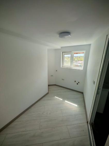 Garsoniera de inchiriat, totul nou - 2