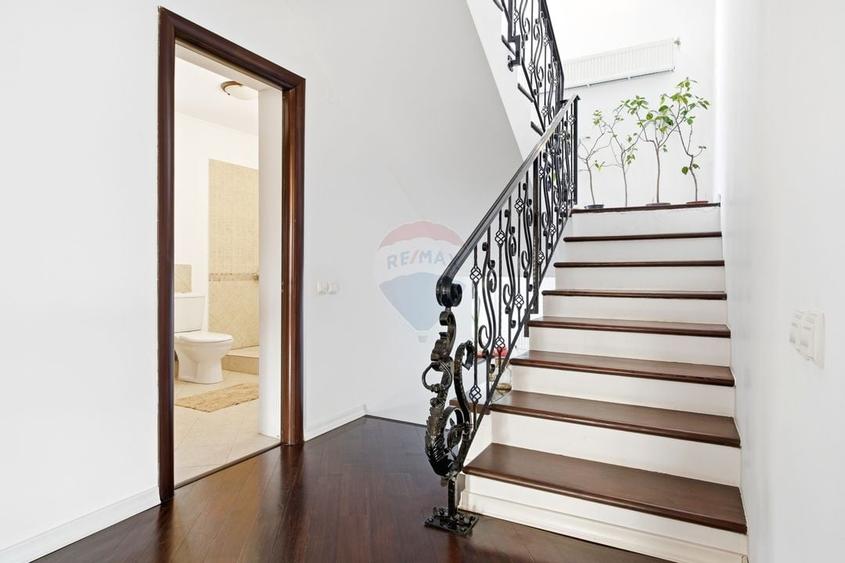 Casa/Vila de Vanzare cu 5 camere,  Teren 757mp - Iasi - Hlincea - 12