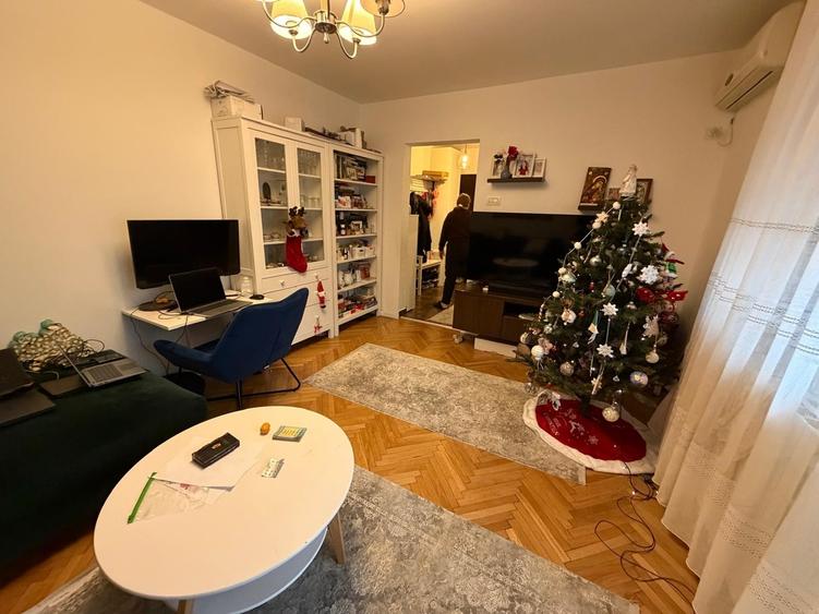 Dristor - Nicolae Grigorescu - Piata Matei Ambrozie - 5