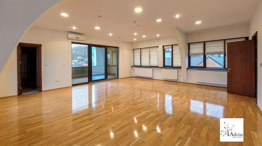 Cladire de Birouri de Vanzare-2000 mp - 4