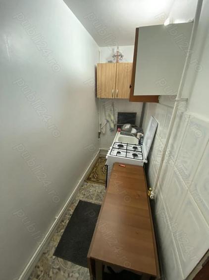 Vand apartament cu 2 camere decomandat - 2