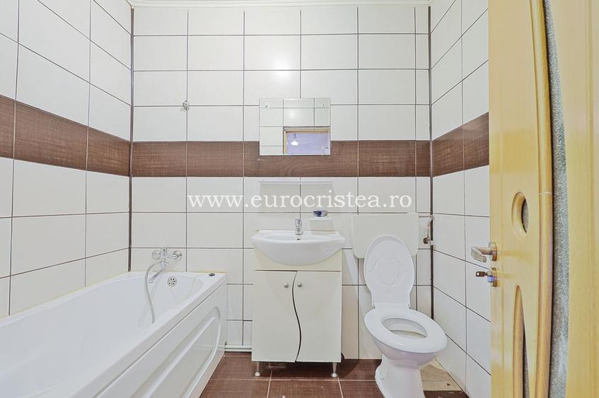 Garsonieră de vânzare în Mangalia, doar 450m până la Mare - 2